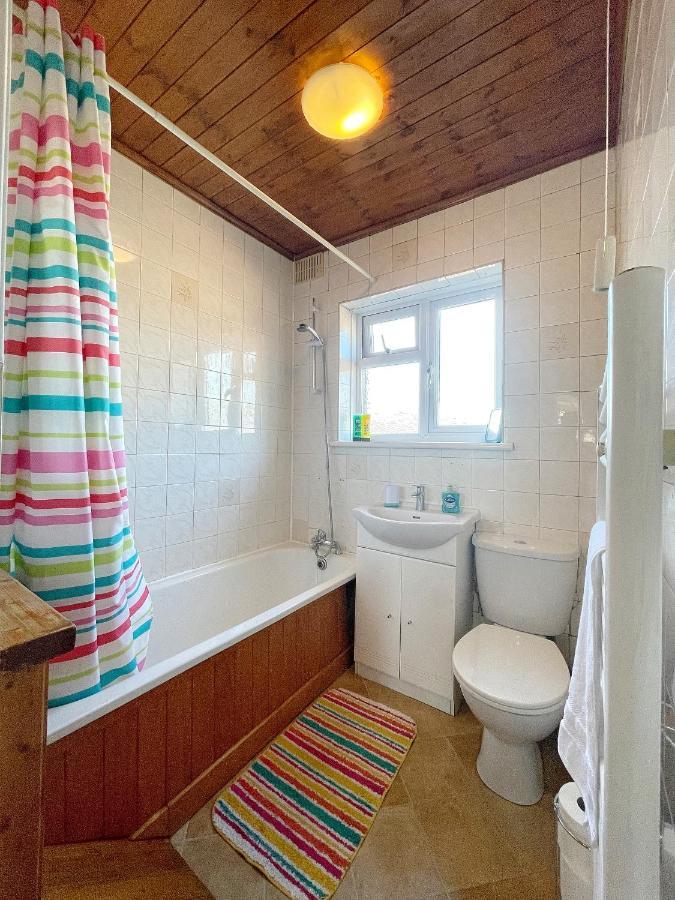 3 Bed Duplex Flat, Free Wifi & Netflix, Ideal For Contractors Daire Gravesend Dış mekan fotoğraf